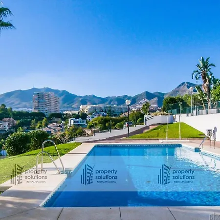 Apartamento Lomas De Mena 15 - ático Con Vistas Al Mar - Barbacoa Y Piscina- Parking Gratis *